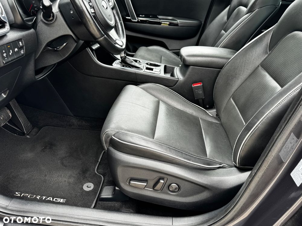Kia Sportage 2,0 CRDI AWD Platinum - 22