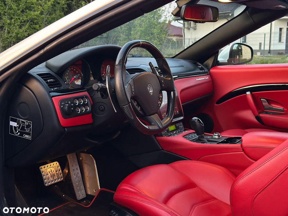 Maserati GranTurismo S - 8