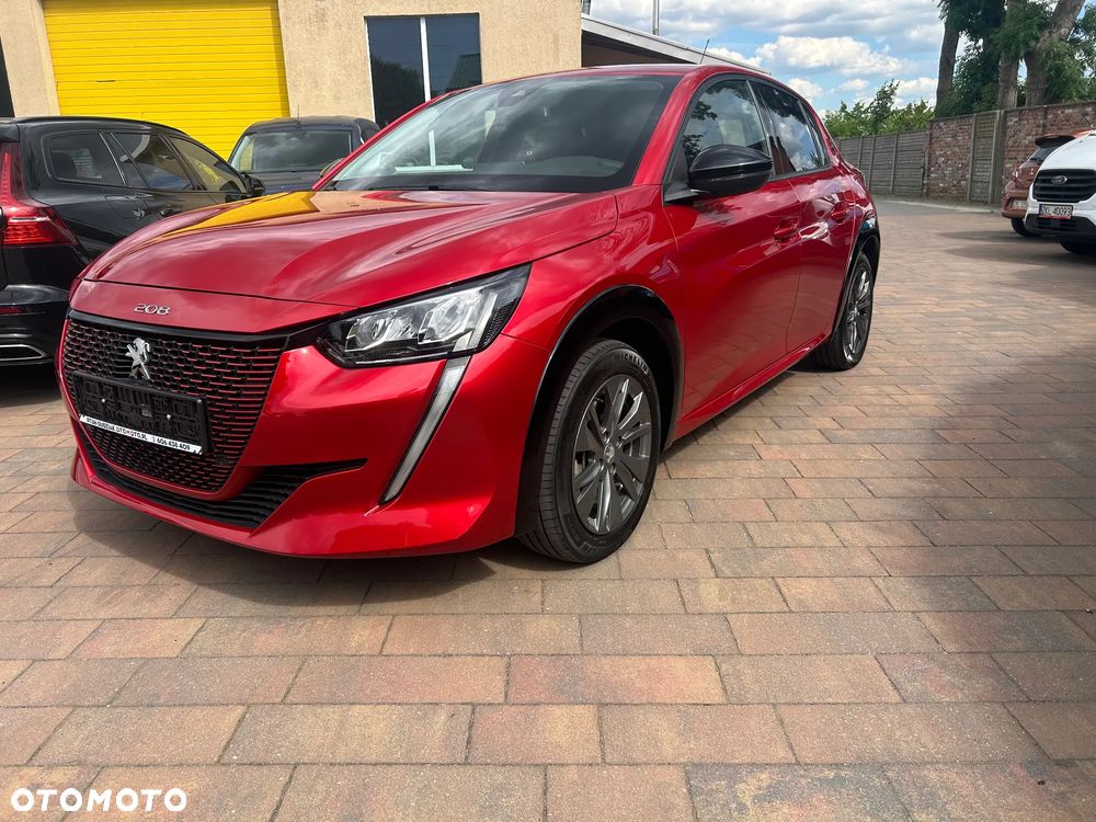 Peugeot 208 Elektromotor 136 Allure+ - 2