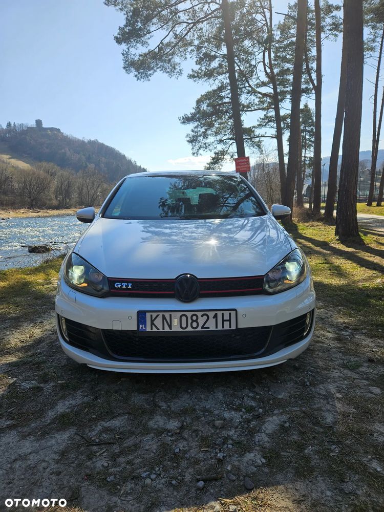 Volkswagen Golf 2.0 GTI DSG - 19