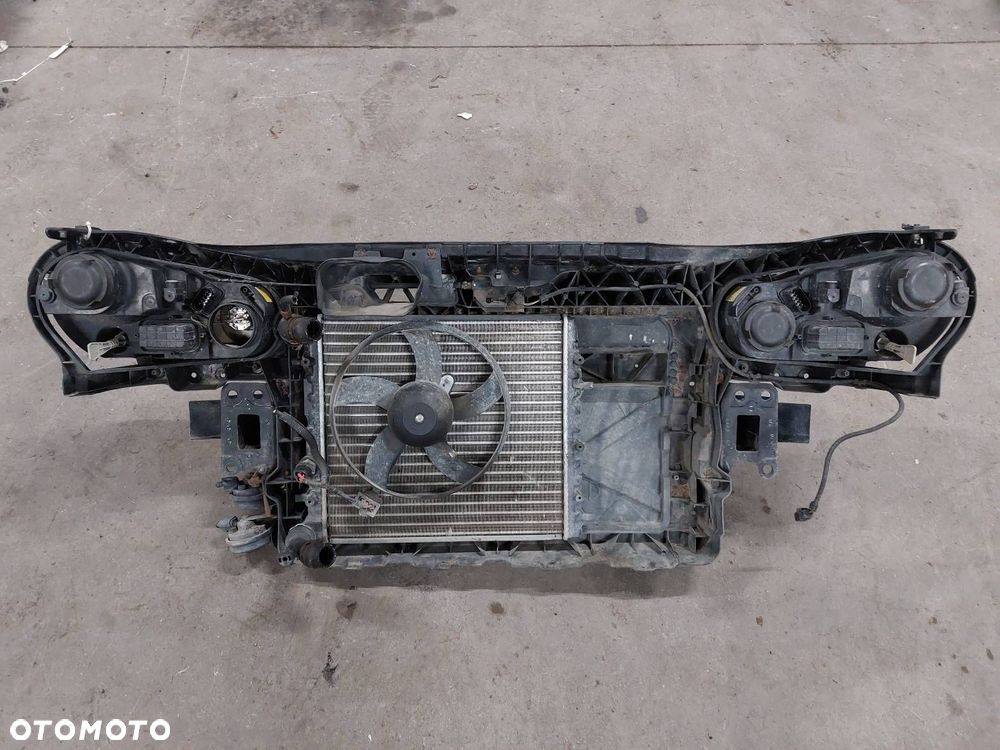 PAS PRZEDNI WZMOCNIENIE CZOŁOWE + CHŁODNICE + LAMPY POLO IV 1.4 B EU - 7