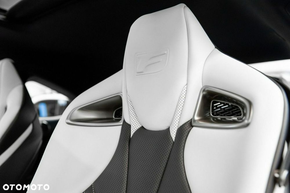 Lexus RC - 27