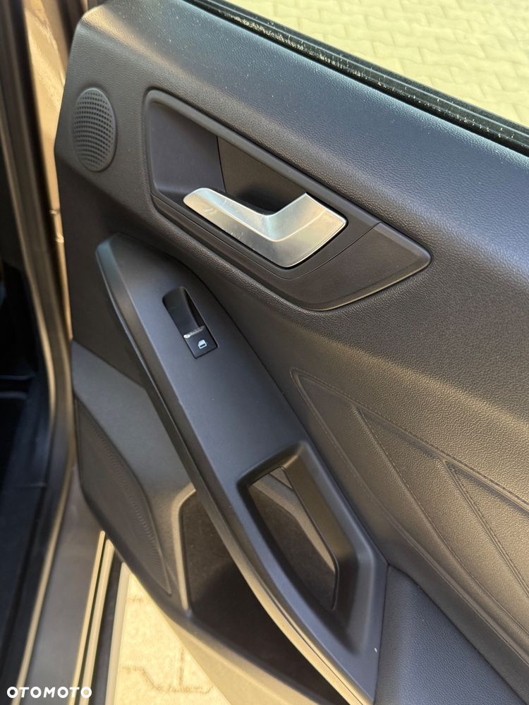 Ford Focus 1.0 EcoBoost Titanium Business - 31