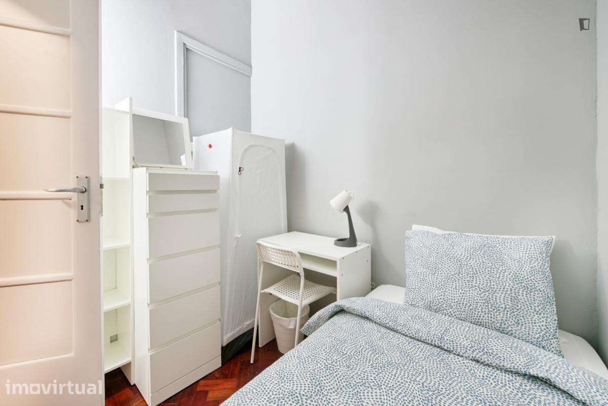 Quarto - localizado em Saldanha Lisbon - Grande imagem: 3/52