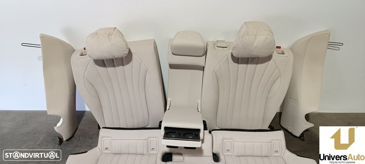 BANCOS TRASEIROS MERCEDES EQS 450+ - 5
