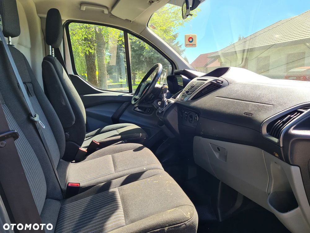 Ford TRANSIT CUSTOM - 6