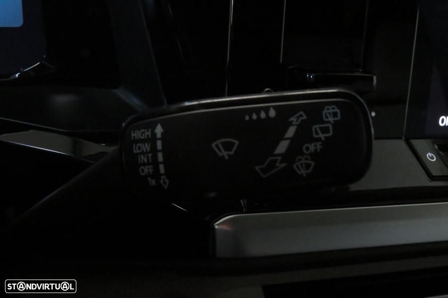 VW Multivan 2.0 TDI Style DSG - 18