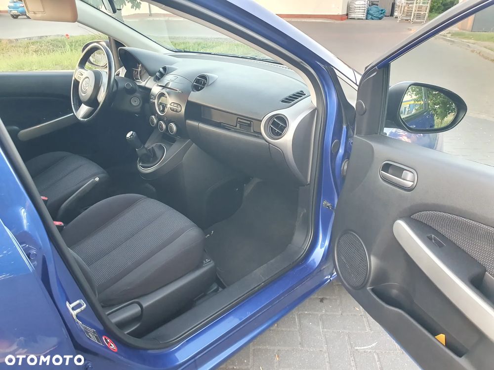 Mazda 2 1.3 Exclusive - 10