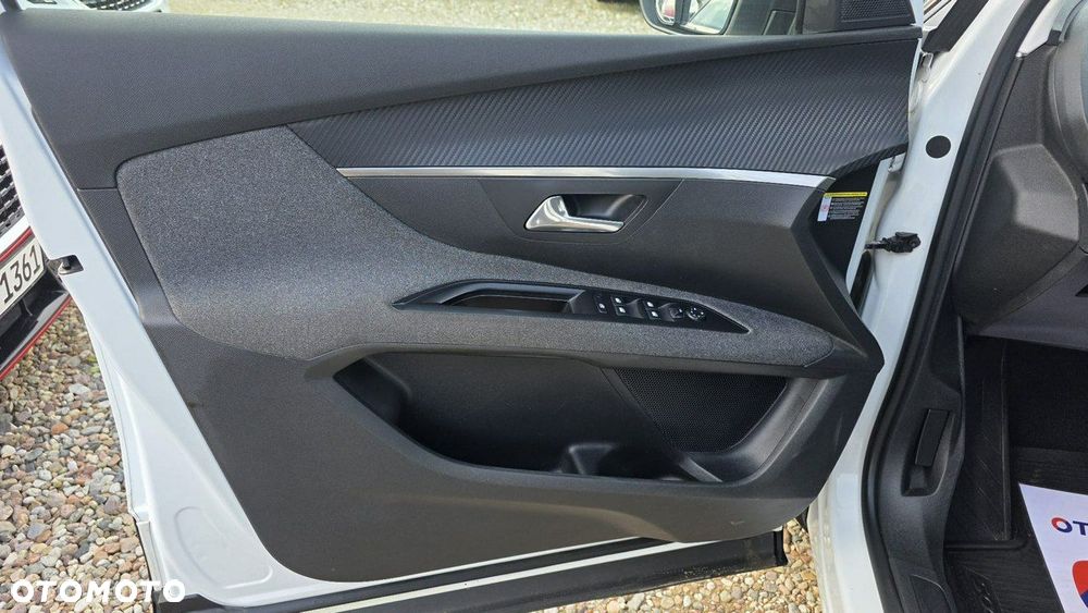 Peugeot 5008 - 12