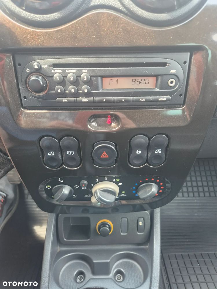 Dacia Duster 1.6 16V 4x2 Destination - 15