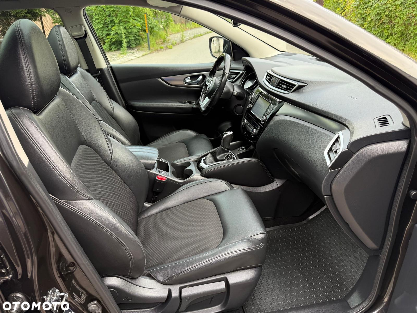 Nissan Qashqai - 11