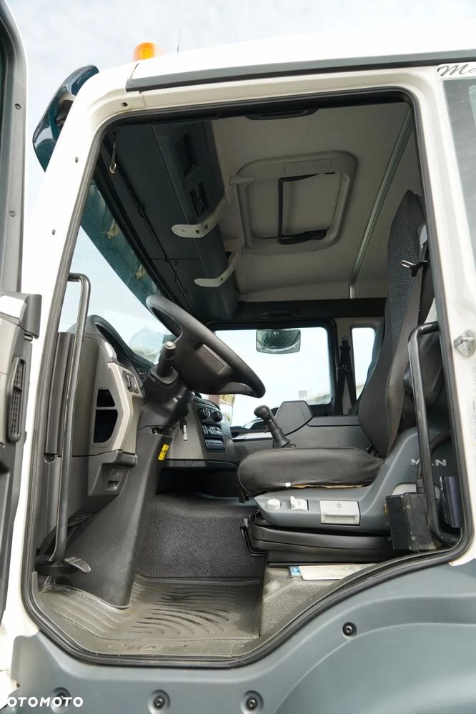 MAN TGS 26.360 / 6X4 / 2 STRONNA WYWROTKA / HYDROBURTA / BORDMATIC MANUAL - 26