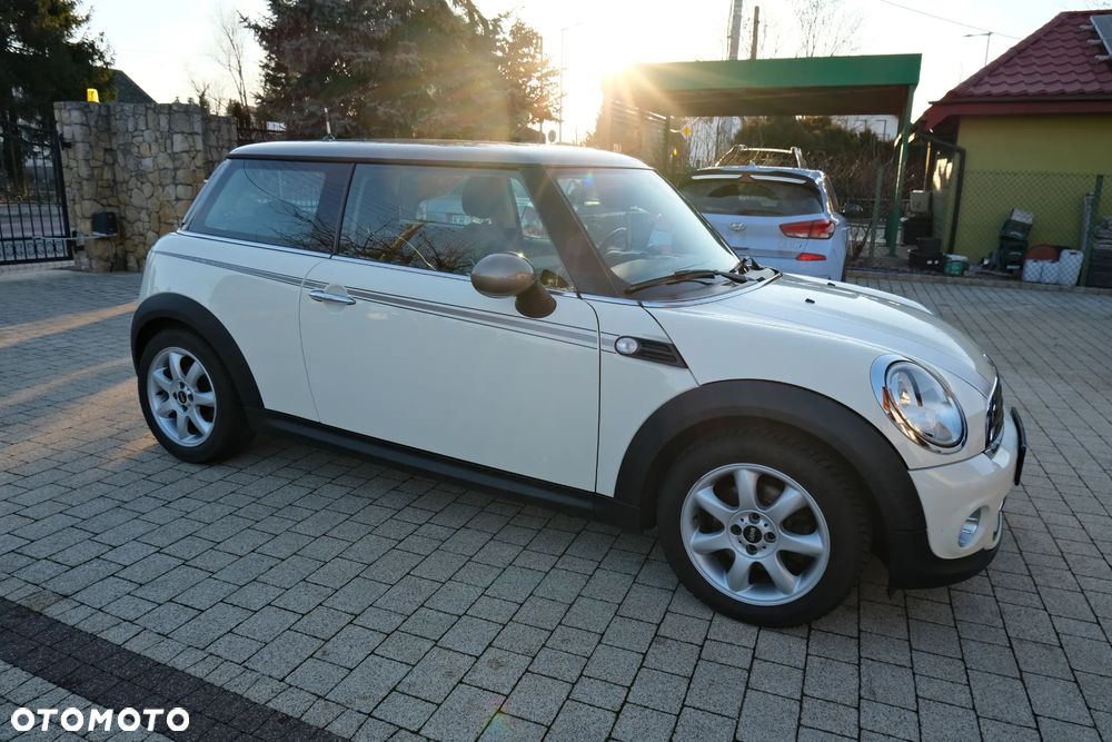 MINI Cooper Standard - 9
