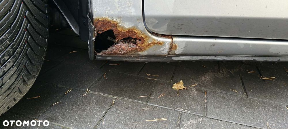 Mazda 3 1.6 Comfort - 4