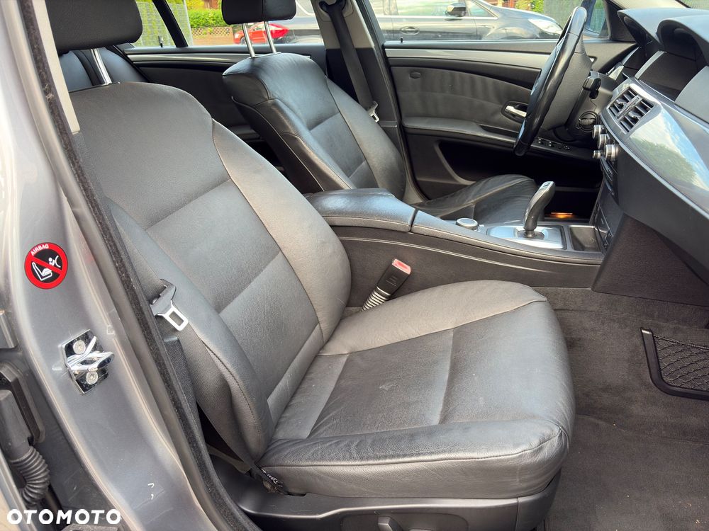 BMW Seria 5 525i - 21