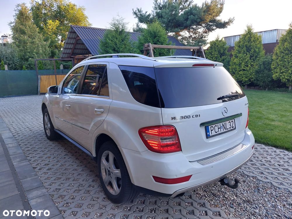Mercedes-Benz ML 300 CDI 4-Matic - 4