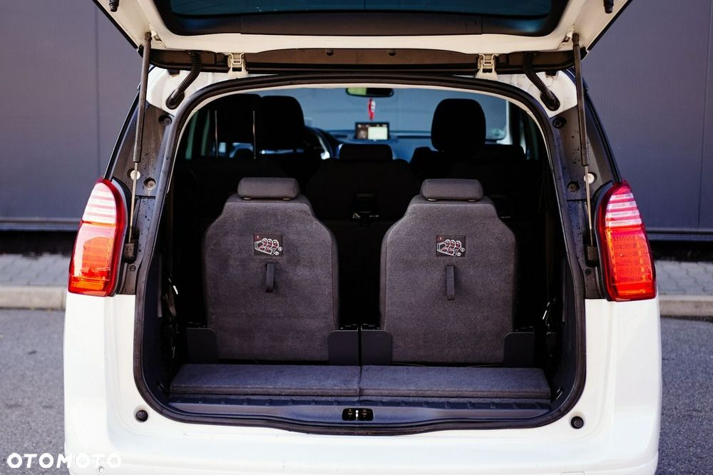 Peugeot 5008 2.0 BlueHDi Style 7os - 33