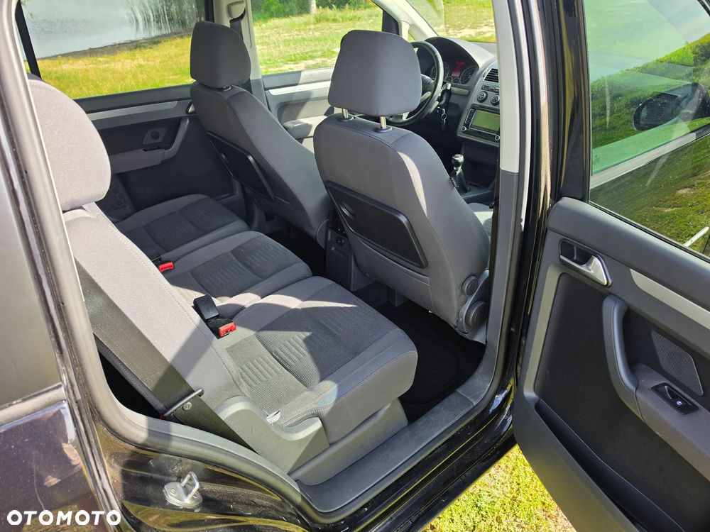 Volkswagen Touran 2.0 TDI United - 10