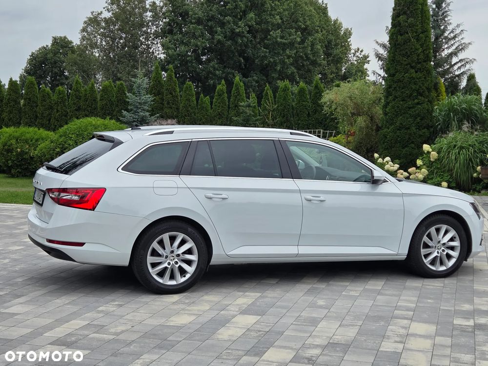 Skoda Superb 2.0 TDI SCR Style DSG - 16