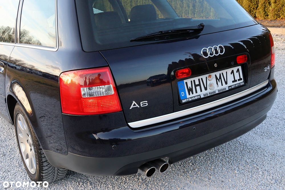 Audi A6 Avant 2.4 - 17