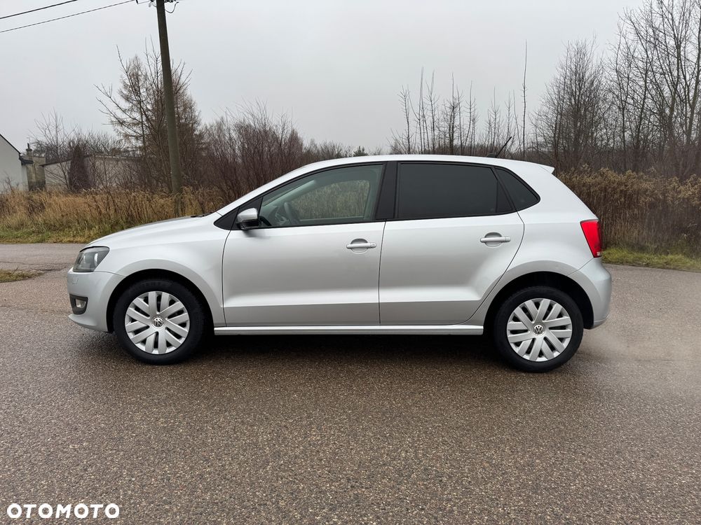 Volkswagen Polo - 2