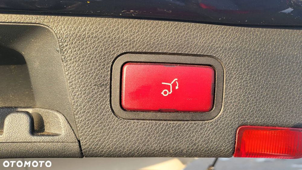 Mercedes-Benz Klasa C - 12