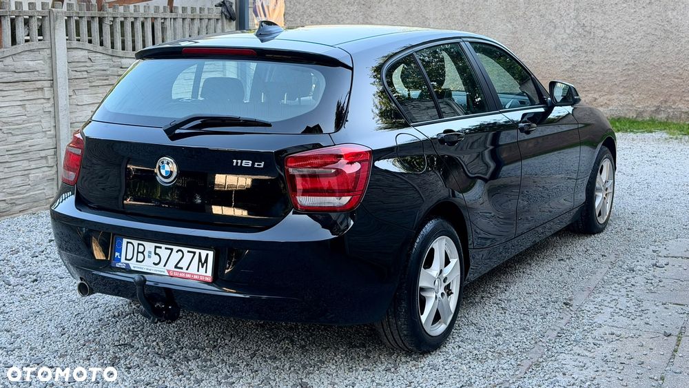 BMW Seria 1 - 15