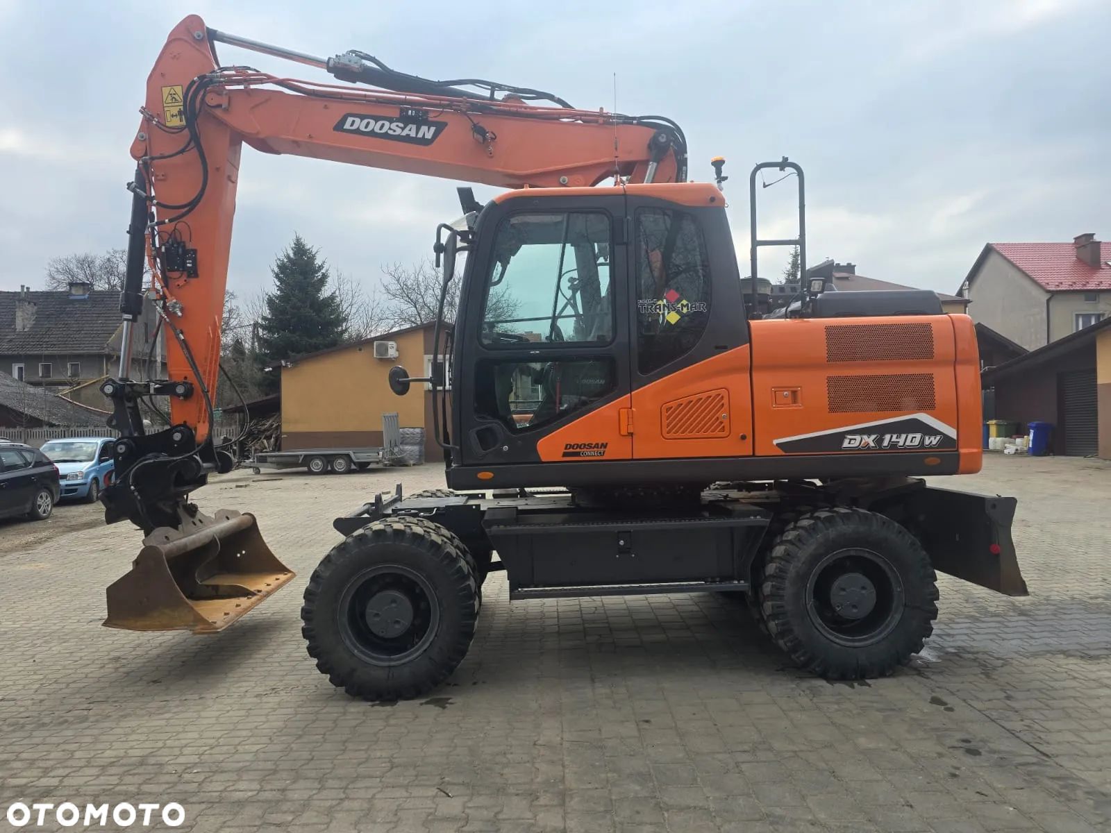Doosan DX 140 W - 1