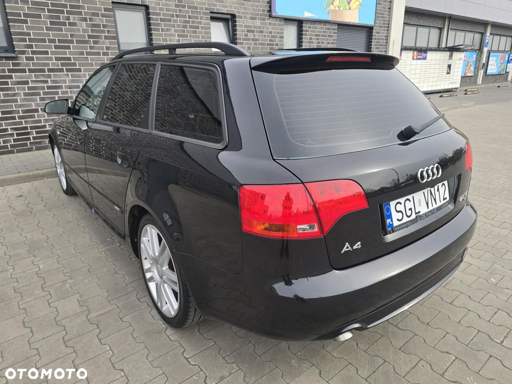 Audi A4 Avant 2.0 TDI DPF quattro - 16