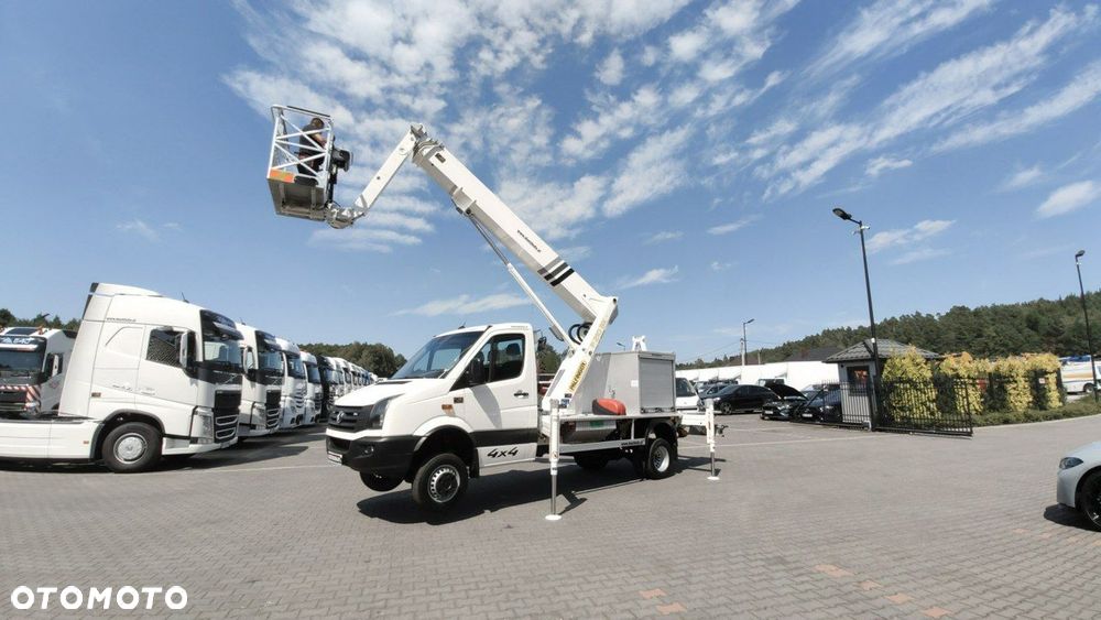 Iveco Volkswagen Crafter 4x4 Zwyżka 21m Palfinger P210BK  JIP-Ogon udt - 9