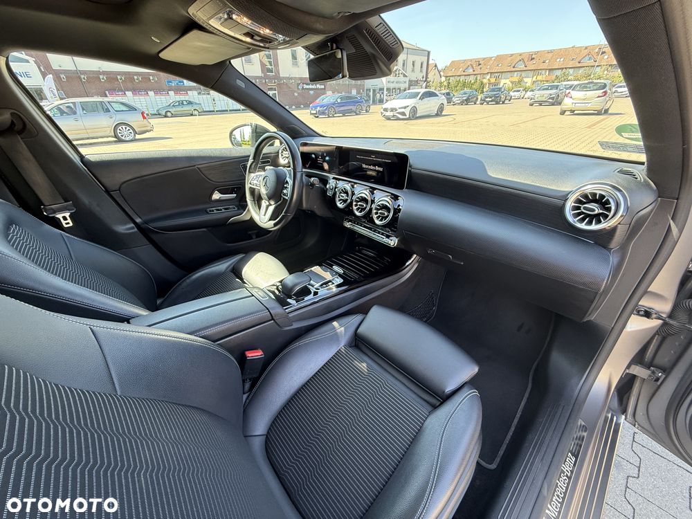 Mercedes-Benz Klasa A 200 Progressive 7G-DCT - 10