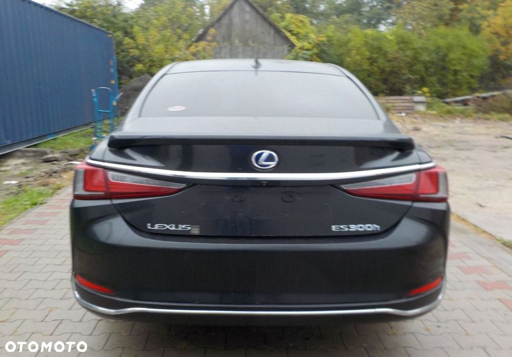 Lexus ES - 20