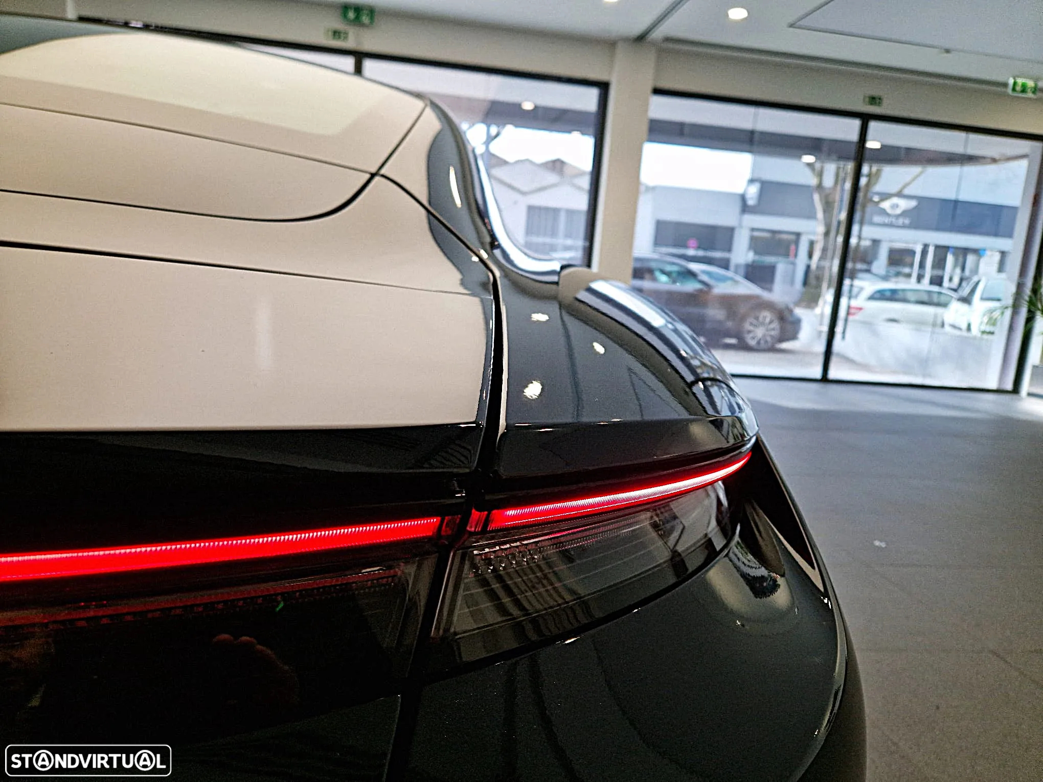 Porsche Taycan 4S - 5