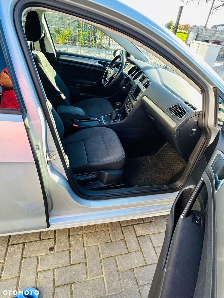 Volkswagen Golf VII 1.6 TDI BlueMotion Trendline - 14