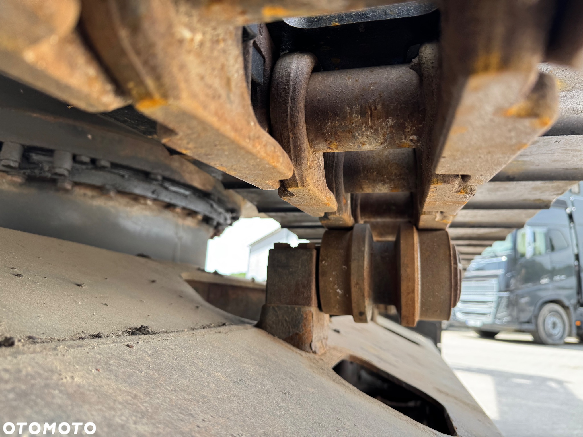 Hitachi ZX 210 LC-6 23 TONY - 7
