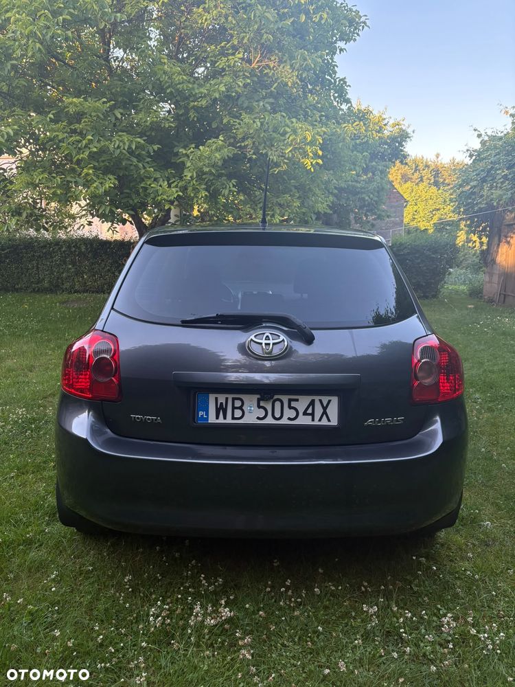 Toyota Auris 1.6 VVT-i Sol - 6