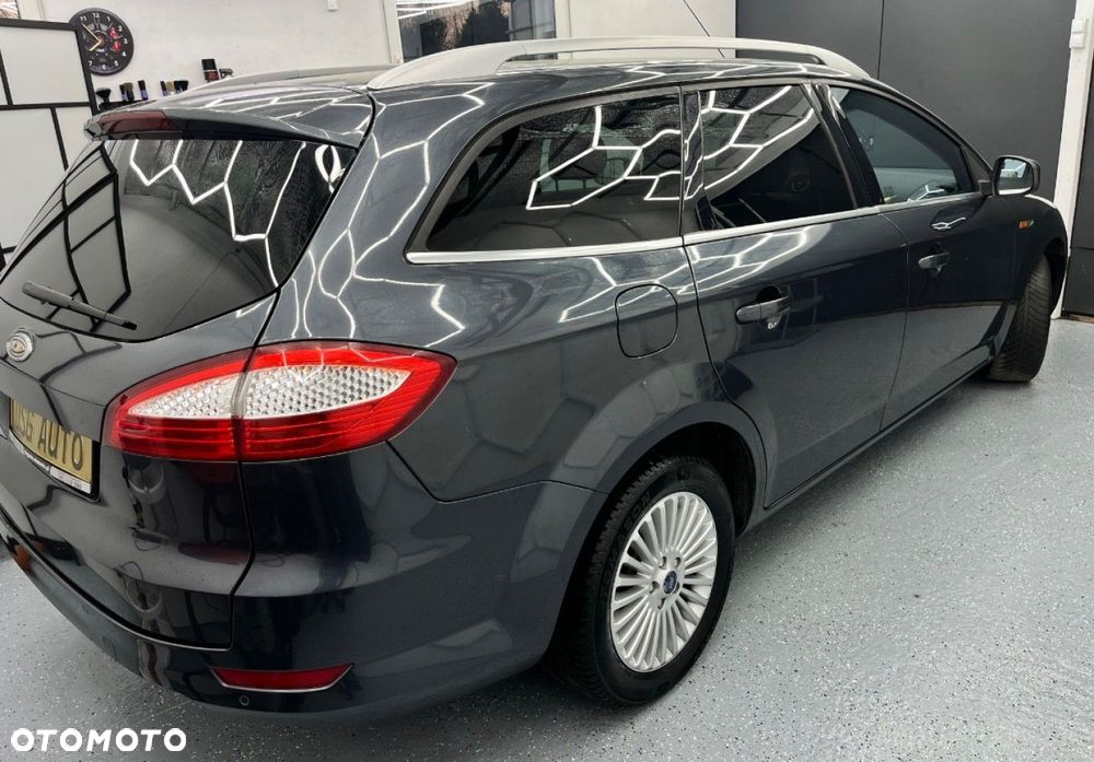 Ford Mondeo - 8