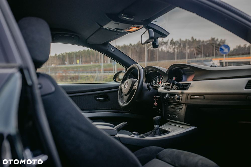 BMW Seria 3 330d - 12