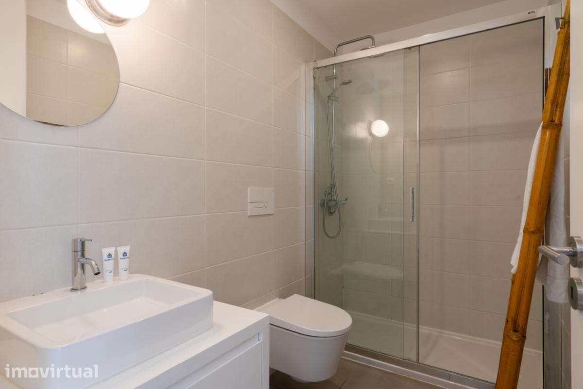 Apartamento com 1 quartos - localizado em Vitória Porto - Grande imagem: 2/25