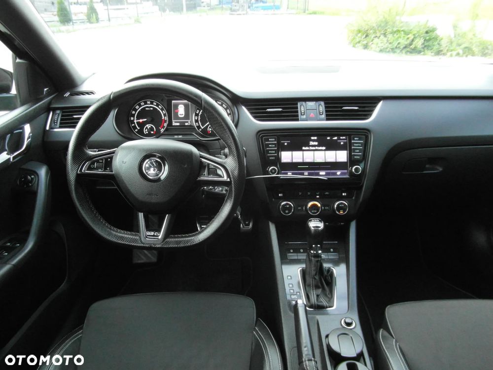 Skoda Octavia 2.0 TDI (Green tec) DSG RS - 22