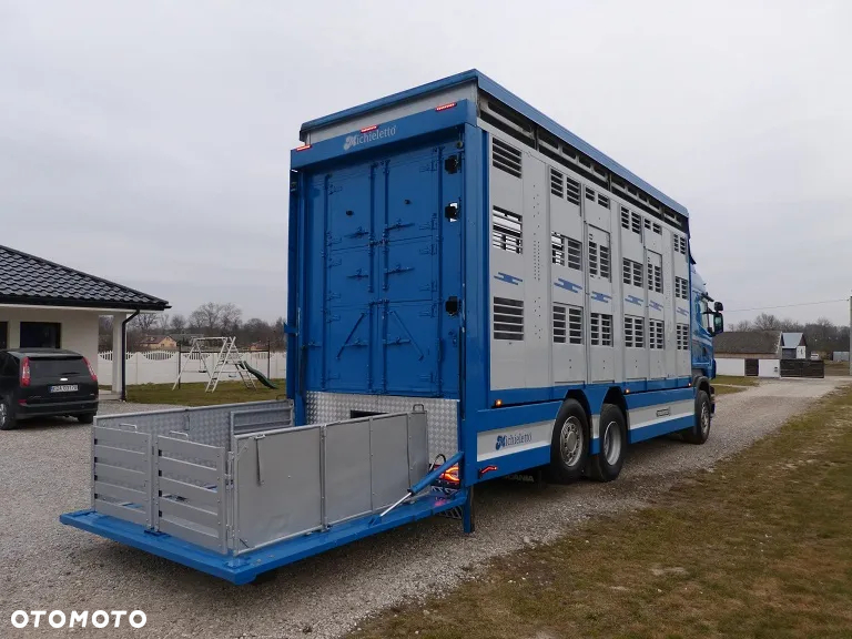 Scania R420 DO ŻYWCA / ZWIERZĄT / BYDŁA TRZODY CHLEWNEJ/ 3 POKŁADY / WAGA EL. / EURO 5 / OŚ SKRĘTNA / - 23