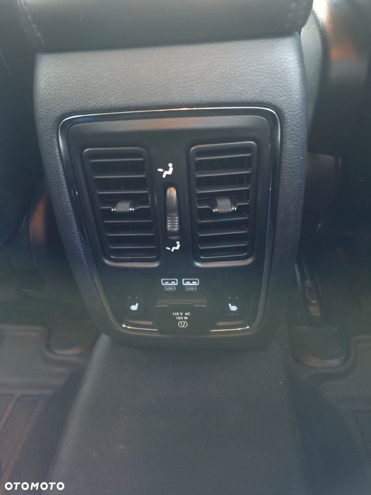 Dodge Durango - 12