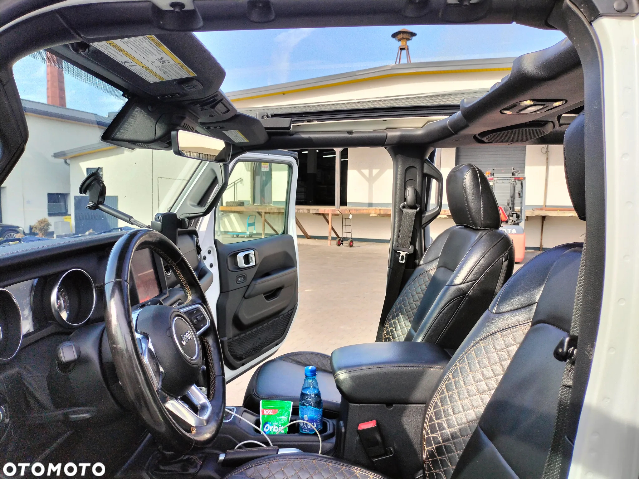 Jeep Wrangler - 18