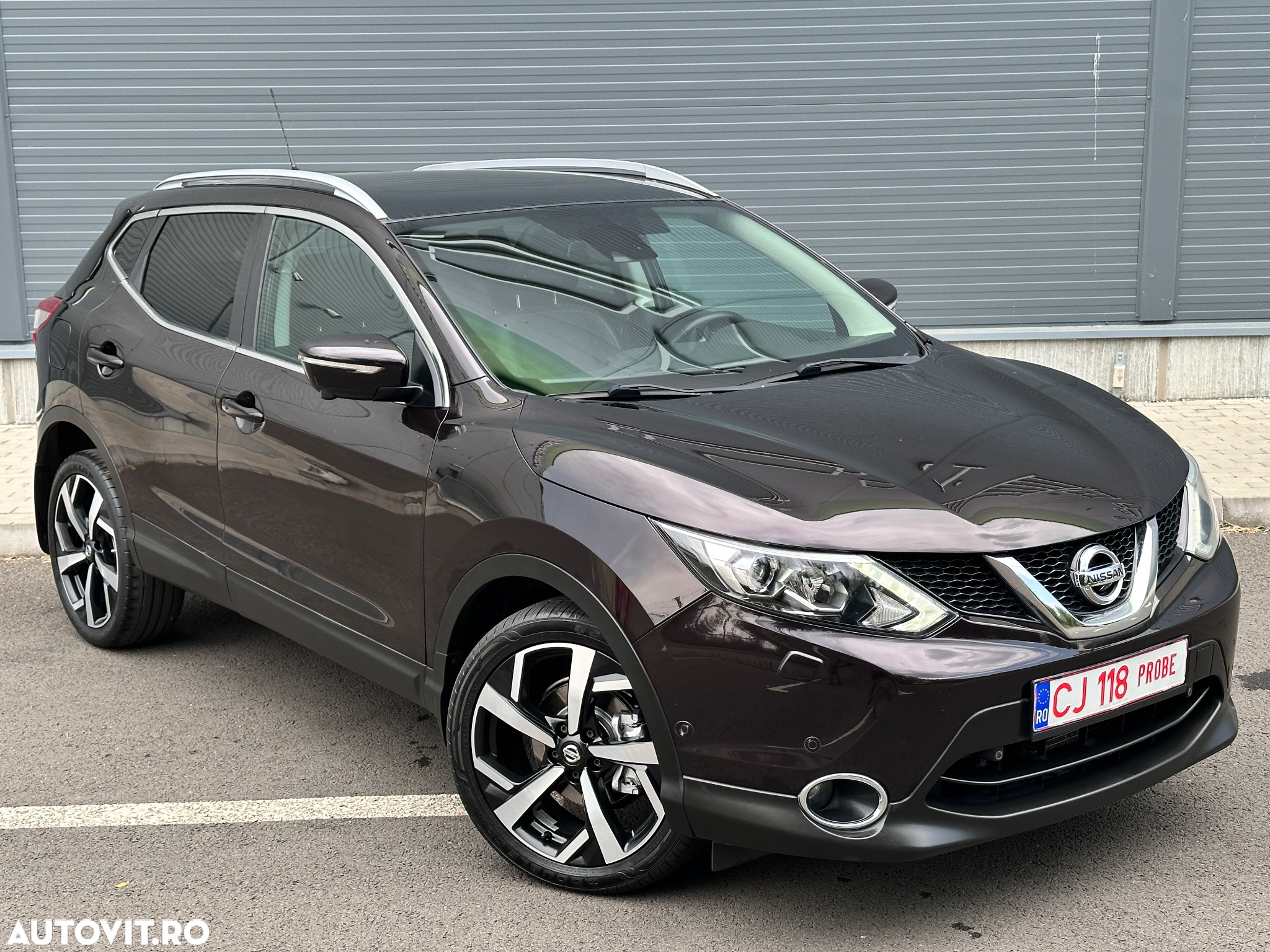 Nissan Qashqai 1.6 DCI Start/Stop X-TRONIC Tekna - 2
