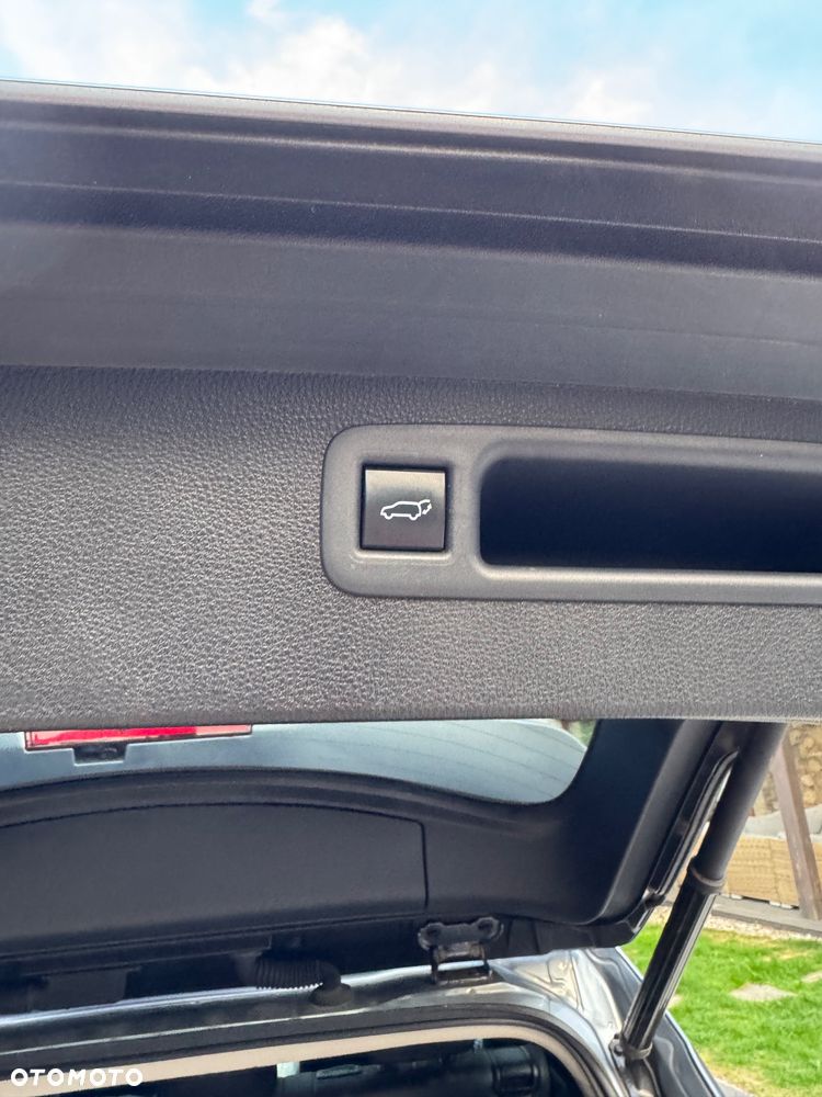 Toyota Highlander 2.5 Hybrid Executive - 20