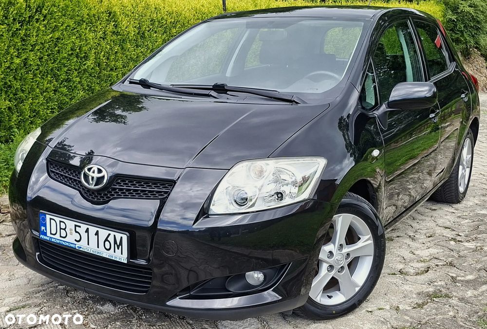 Toyota Auris 1.6 VVT-i Team - 2