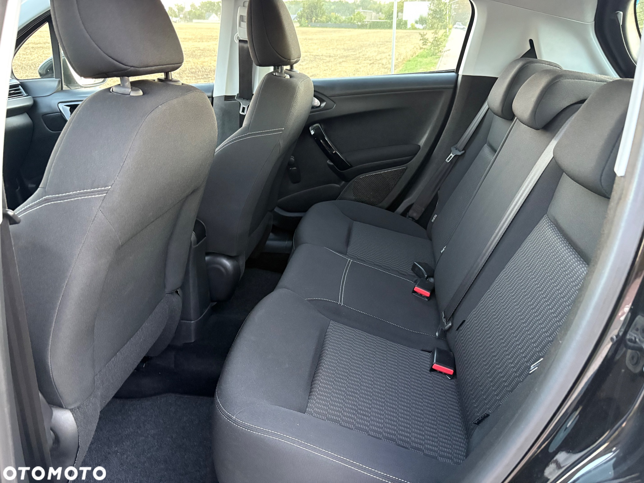 Peugeot 208 PureTech 82 Start & Stop Tech Edition - 21