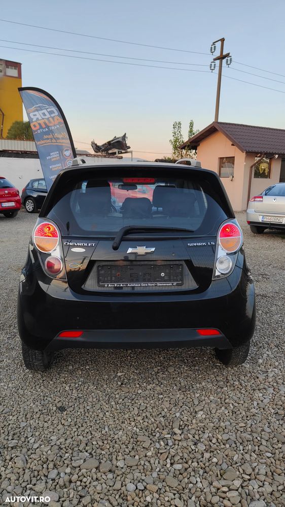 Chevrolet Spark - 4