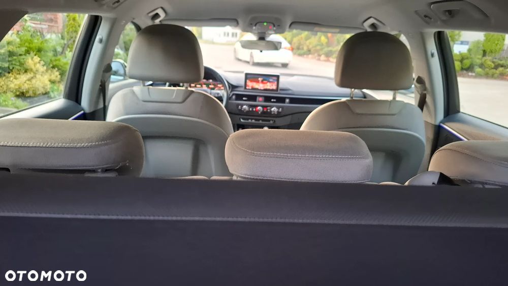 Audi A4 Avant 2.0 TDI S tronic - 17