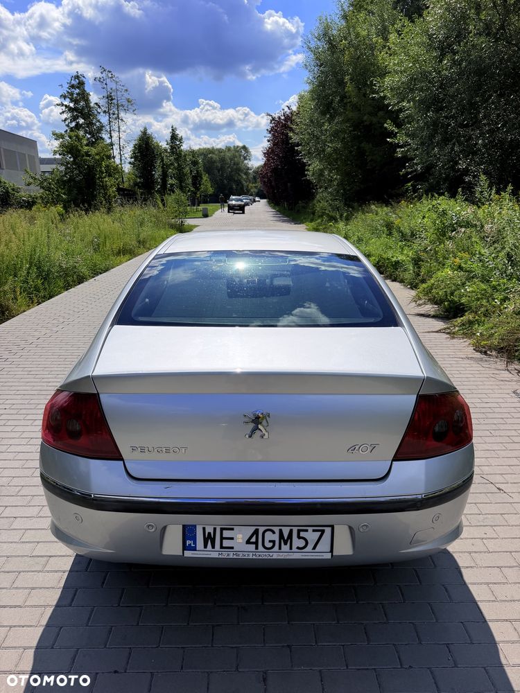 Peugeot 407 - 4